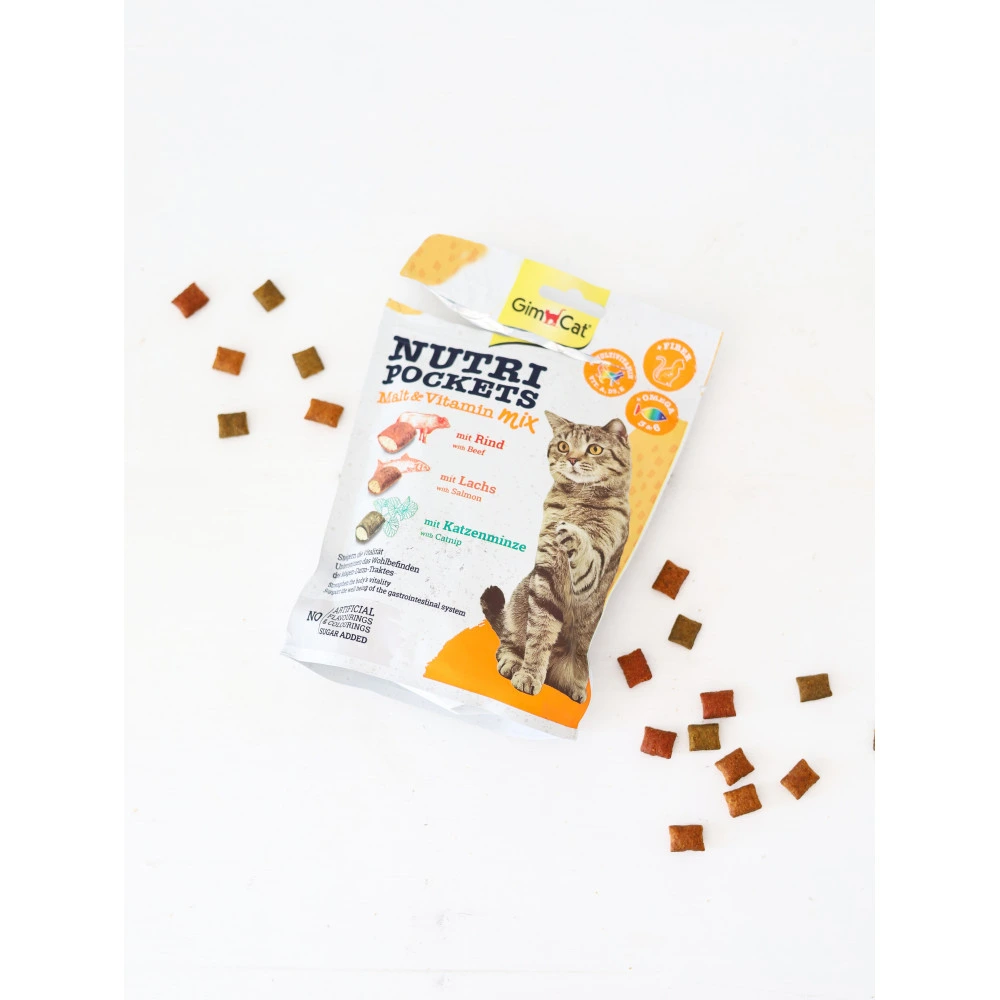 Витаминное лакомство GimCat Nutri Pockets для кошек для укрепления иммунитета мультивитамин микс 150 г