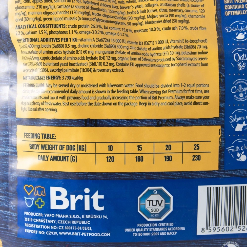 Корм сухий Brit Premium Dog Adult M для дорослих собак середніх порід вагою 10-25 кг з куркою 1 кг