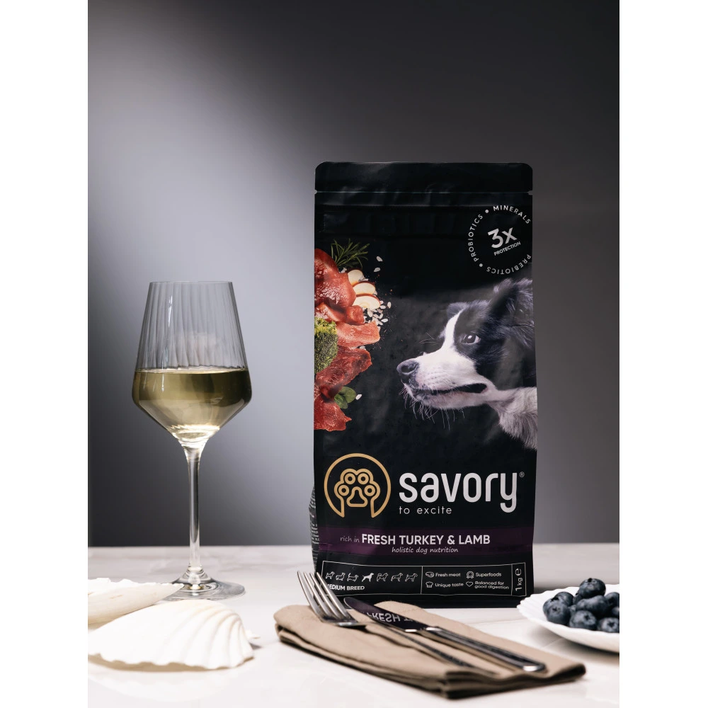 Корм сухий Savory Medium Breed rich in Fresh Turkey and Lamb для дорослих собак середніх порід від 10 до 25 кг зі свіжим ягням