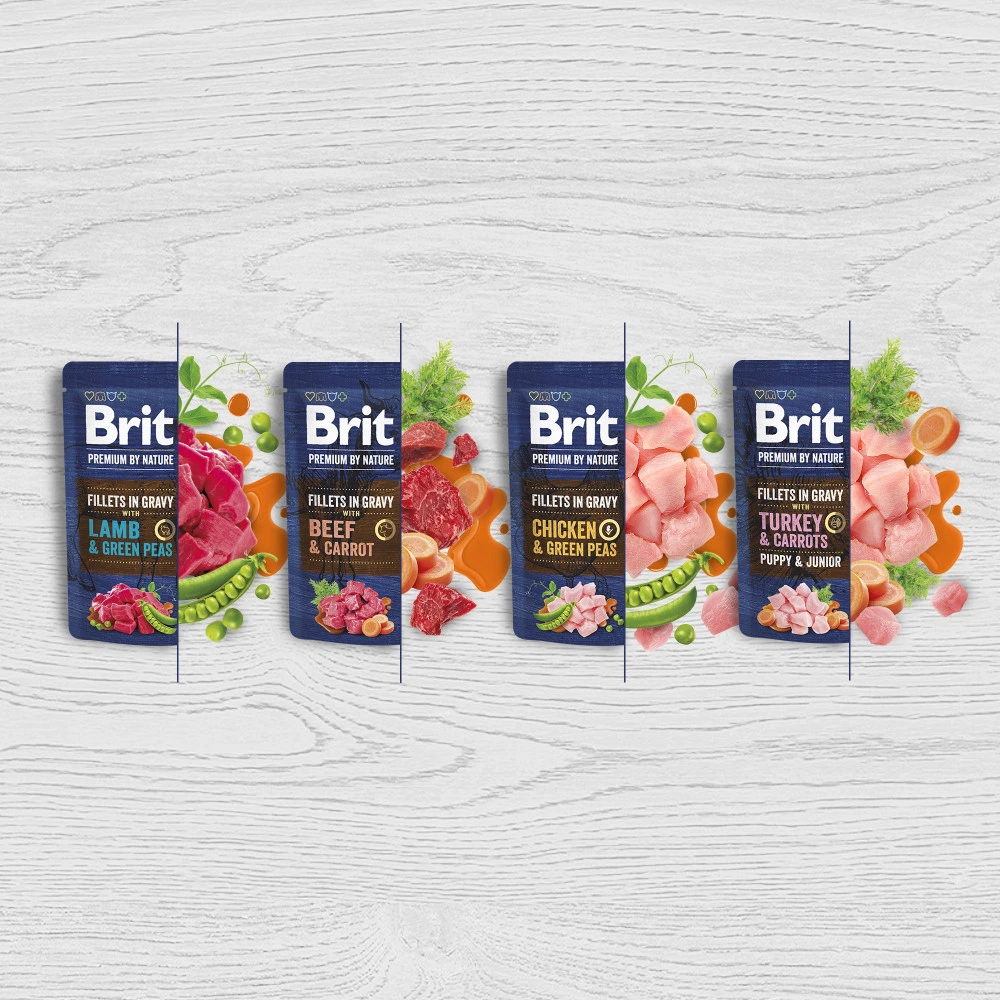 Корм вологий Brit Premium Fillets in Gravy Chicken & Green Peas для собак малих порід філе в соусі курка і зелений горошок 85г