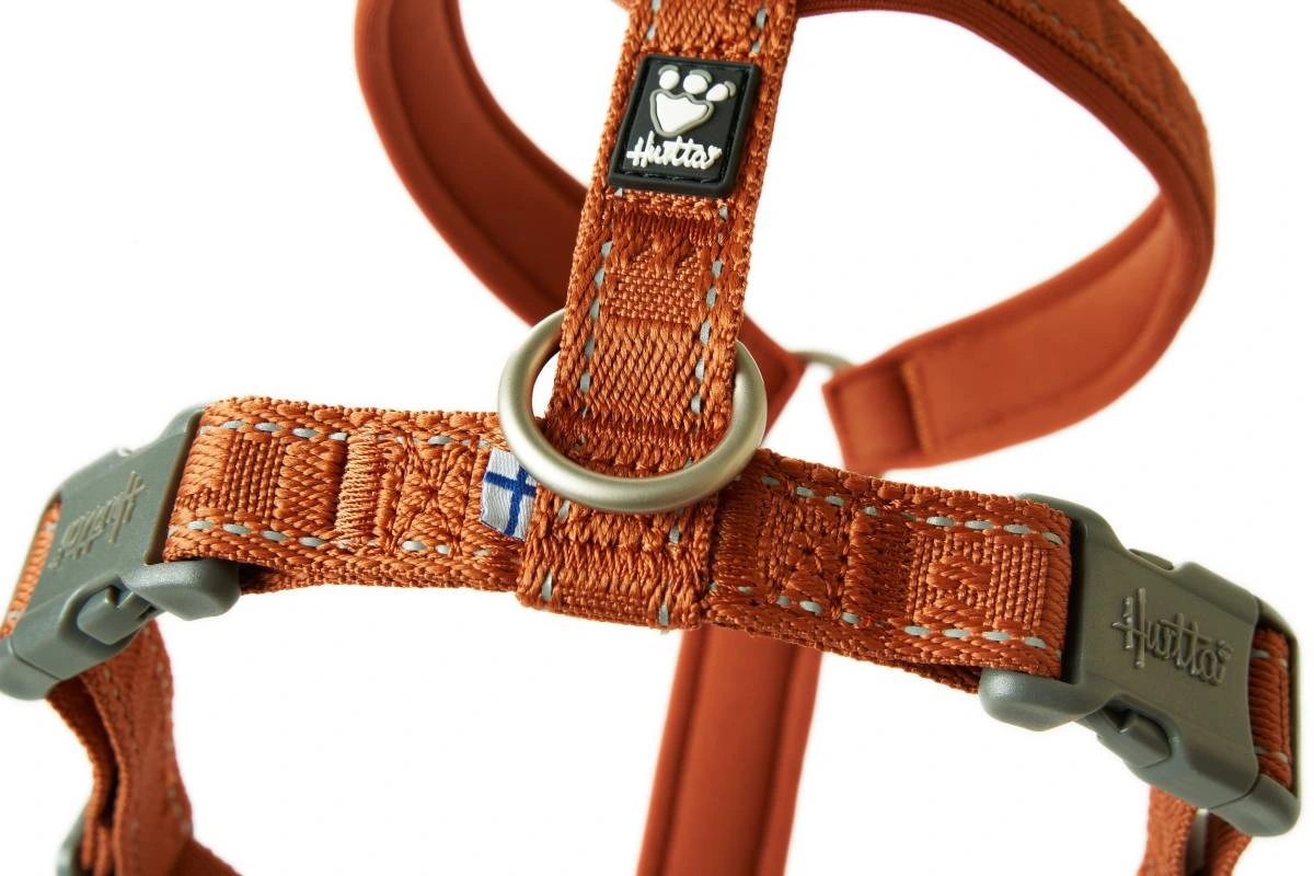 Анатомічна шлейка для собак Hurtta Casual Y-harness 50-60 Коричневий