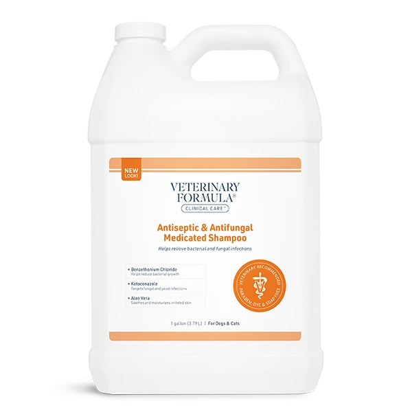 Шампунь для собак і котів Veterinary Formula Clinical Care Antiseptic&Antifungal, з хлоридом бензетонію та кетоконазолом, 3.79 л.