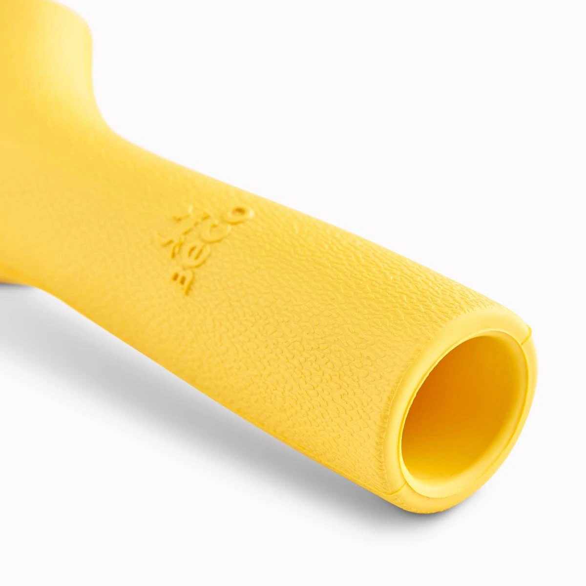Іграшка з отвором для ласощів для собак Beco Pets Super Stick Жовтий