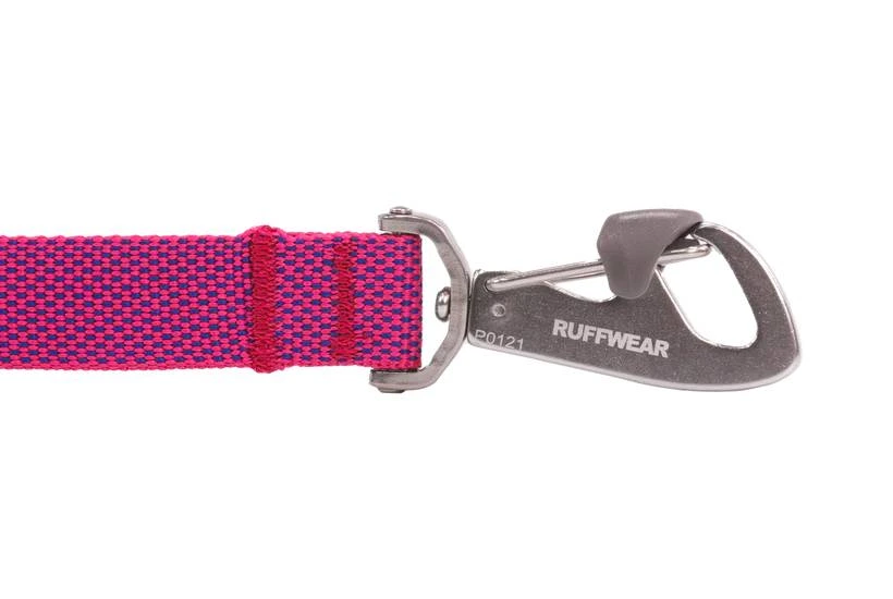 Полегшений повідець-перестібка для собак Ruffwear Flagline™ Малиновий