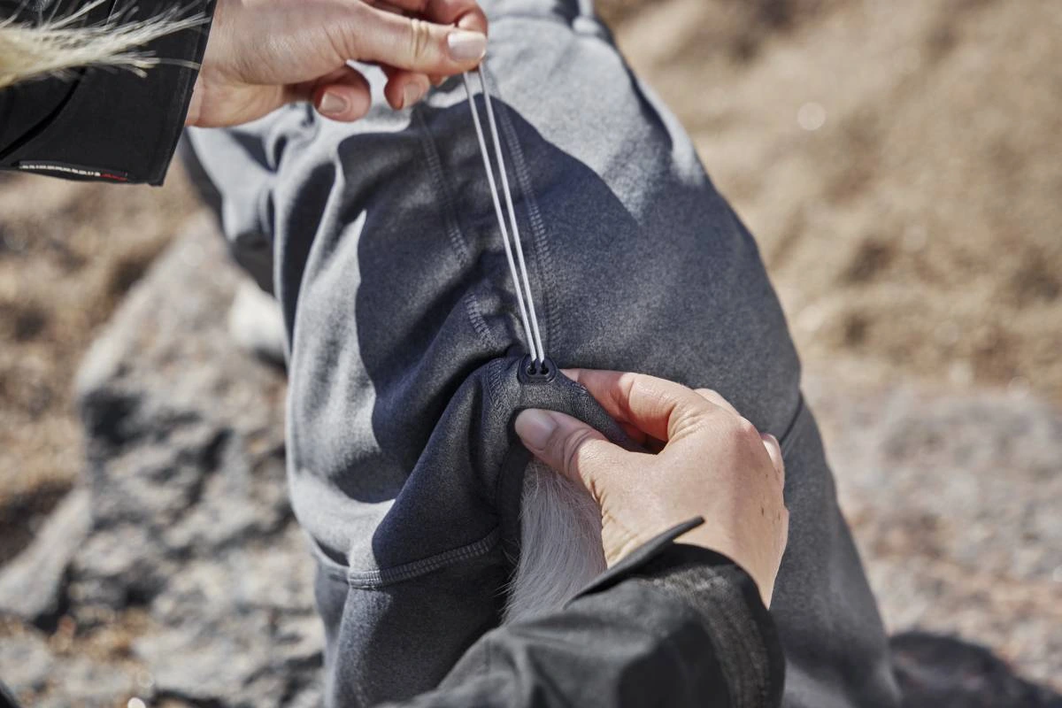 Утеплений комбінезон для собак Hurtta Midlayer Overall 30M Сірий